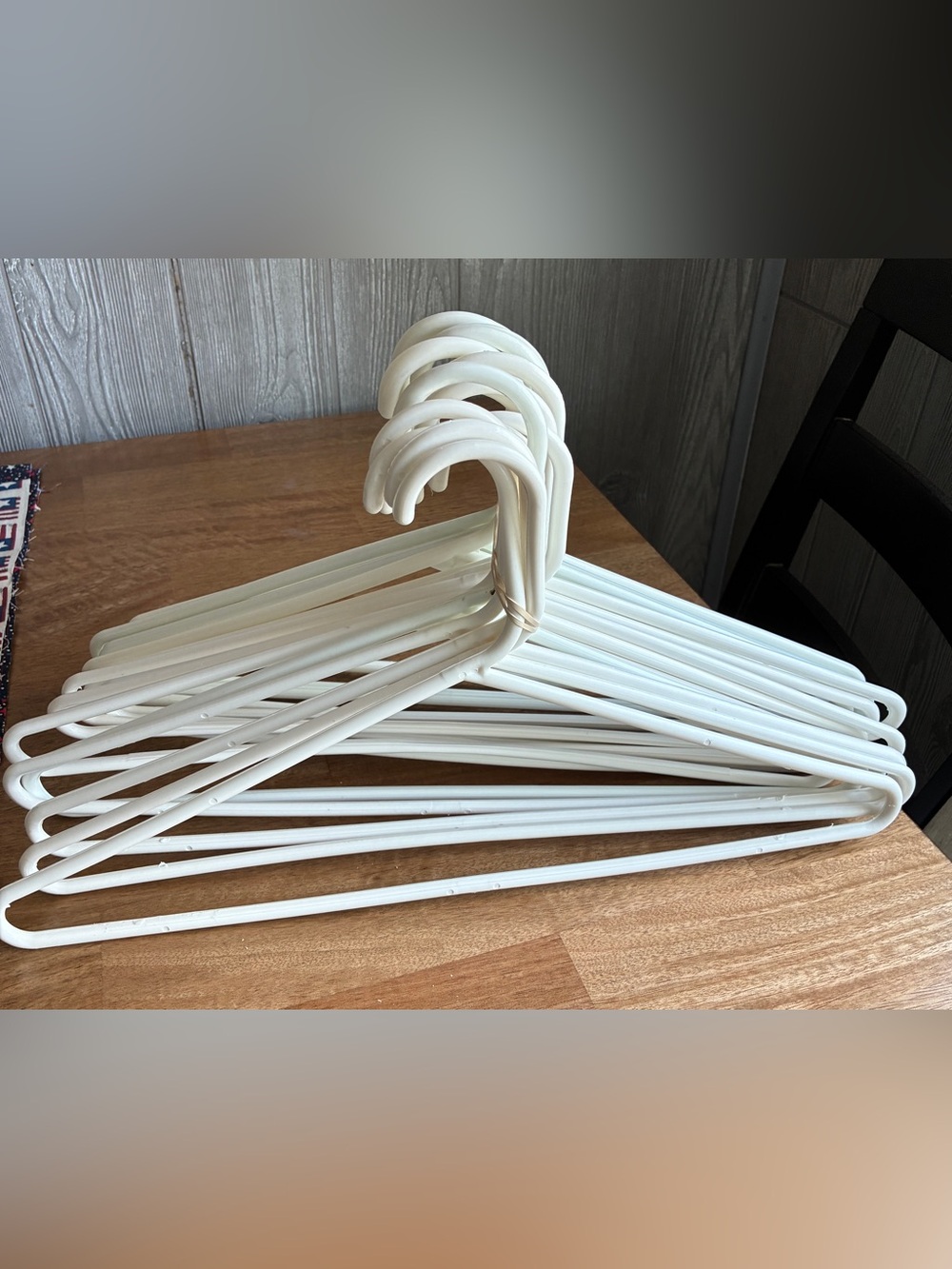 White Plastic heavy duty Clothing Hangers - Pack of 15